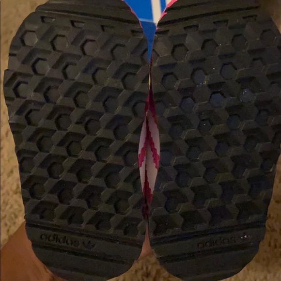 Adidas - Picture 4 of 4